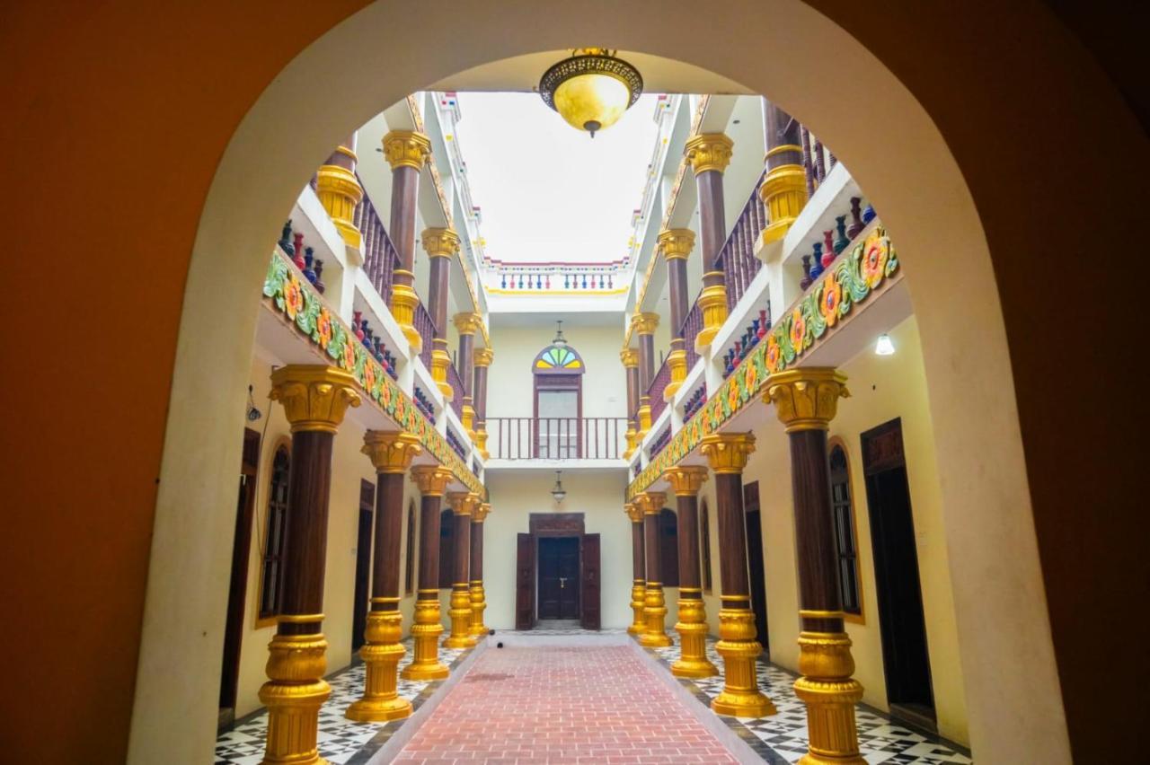 Chettinad Manor Hotel Kanadukattan ภายนอก รูปภาพ